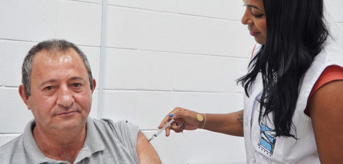São Sebastião mobiliza Dia D e amplia grupos de vacinação contra gripe neste sábado