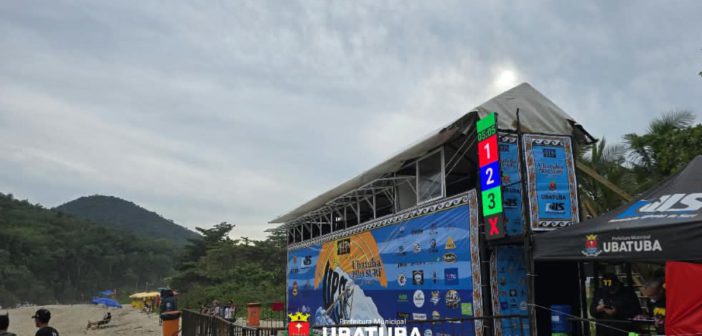 Ryan Kainalo e Kiany Cristina conquistam títulos Pro Surf 2026